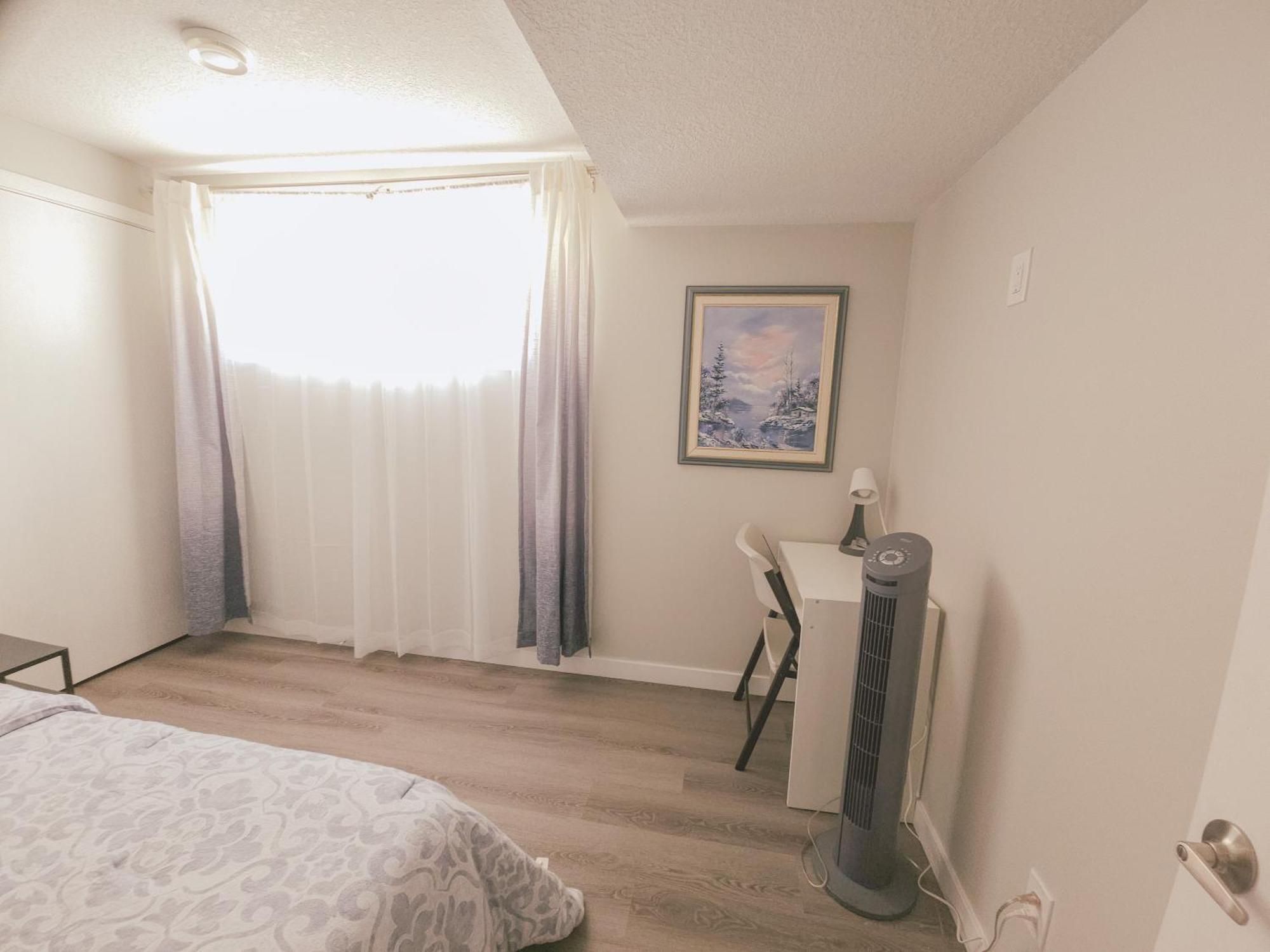Cozy 2 Bedroom Suite, Queen Beds, Near The Airport Edmonton Exterior foto